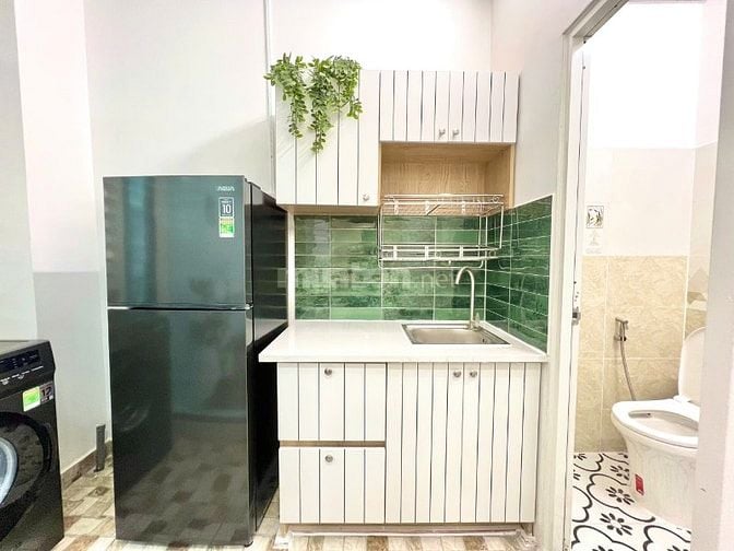 Căn hộ mới Siêu Sang 1PN PK đủ nội thất cao cấp Đối diện Sân Bay TSN