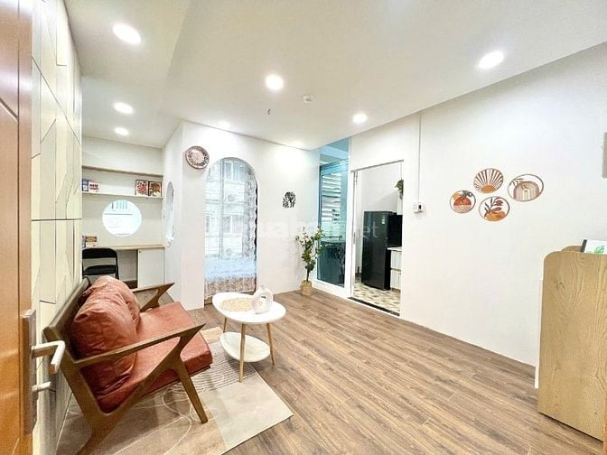 Căn hộ mới Siêu Sang 1PN PK đủ nội thất cao cấp Đối diện Sân Bay TSN