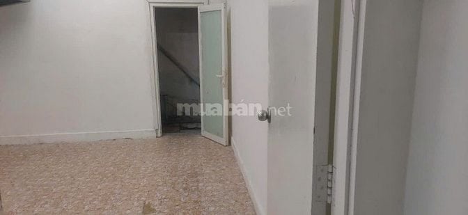 CHO THUÊ MẶT BẰNG KINH DOANH TRUNG TÂM QUẬN 1 – HẺM XE TẢI VÀO TẬN NƠI
