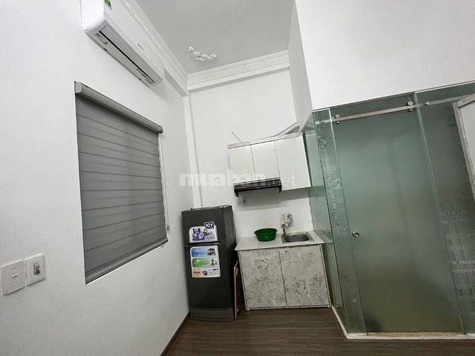 Bán gấp nhà phố Yên Hoà, 30m ra MP 60m2, 5 tầng, MT 4.5m, giá 12,9 tỷ