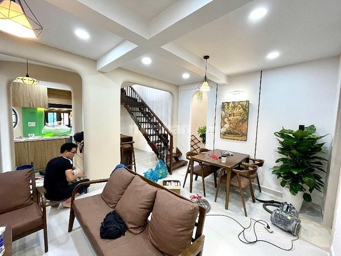 💥HXH cách MT 2 Căn ( Nhà mới đẹp , nhỉnh 6 tỷ ) DT 5*9m