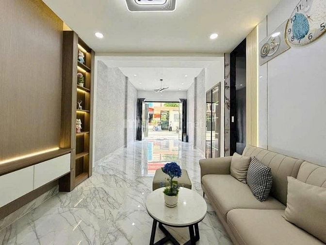 NHÀ PHỐ KHU DÂN CƯ YÊN TỈNH-HẺM OTO CÓ CHỔ ĐẬU TRONG NHÀ XE-SHR