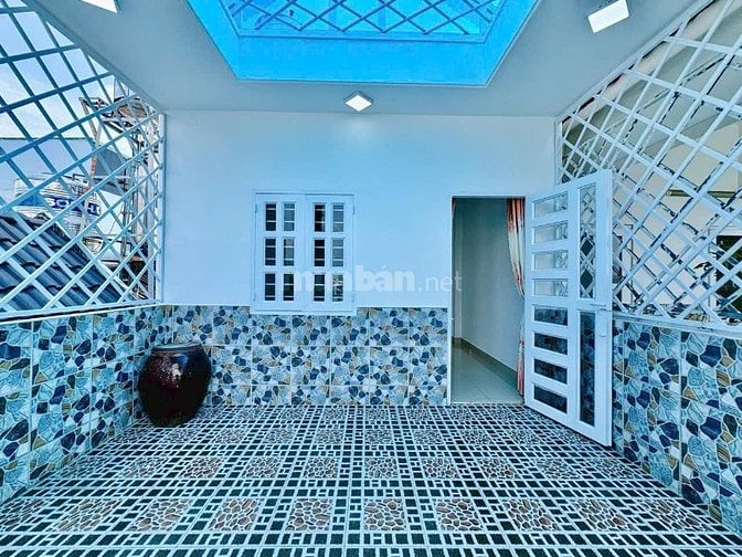 Nhà 78m² Cộng Hòa xây 1 trệt 3 lầu. Gần Sân bay giá 3 tỷ 550,hẻm 5m