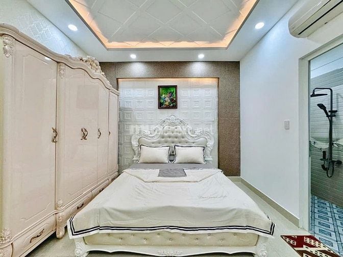 Nhà 78m² Cộng Hòa xây 1 trệt 3 lầu. Gần Sân bay giá 3 tỷ 550,hẻm 5m