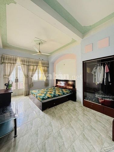CẦN B.ÁN G.ẤP NHÀ MT ĐƯỜNG BÁC ÁI , Q. TÂN PHÚ_4 TẦNG_72M2_G.Í.A NHỈNH