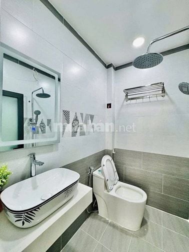 Nhà Hải Thượng Lãn Ông Q5, 60m², sổ sẵn, giá chỉ 3 tỷ 490 TL