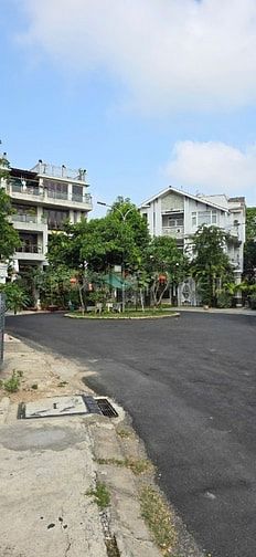 185 tr/m2: Lô đất hiếm 10x20 khu villa ngay Công viên Cao Đức Lân APAK