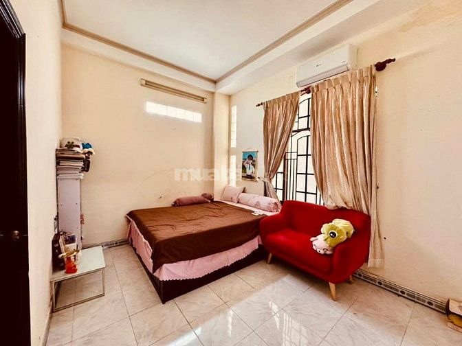 [ 3Tỷ550 ] Nhà Lê Văn Sỹ, Q.3 giá 3Tỷ550 hẻm 6m đang cho thuê 15tr 