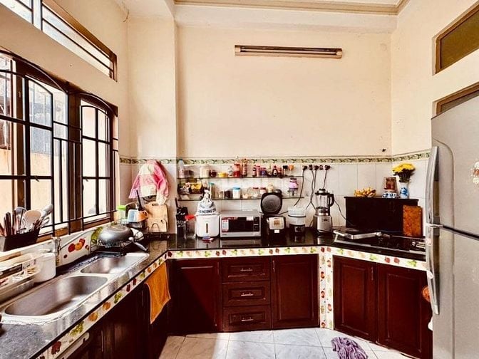 [ 3Tỷ550 ] Nhà Lê Văn Sỹ, Q.3 giá 3Tỷ550 hẻm 6m đang cho thuê 15tr 