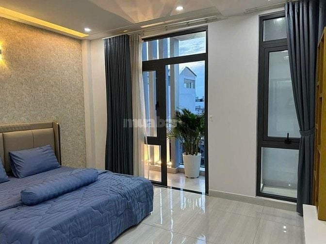 Đi nước ngoài định cư bán gấp nhà ở đường Trần Văn Khánh, phường Tân T