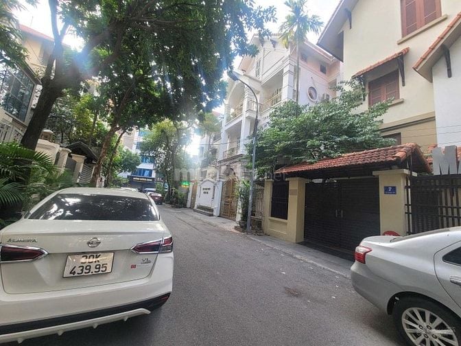 BÁN NHÀ QUAN HOA Ô TÔ TRÁNH,  LÔ GÓC, 85M2 × 4 TẦNG, MT 8M, 28 TỶ