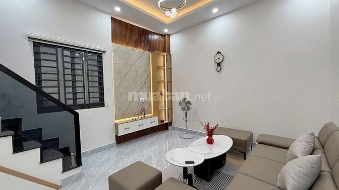 Nhà Xinh 54m2 2PN giá 2,25 tỷ đường Nguyễn Văn Săng quận Tân Phú
