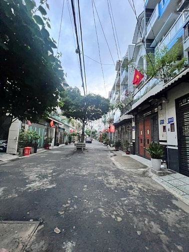 Nhà 4 lầu đẹp CAO CẤP hẻm xe hơi 9m Lê Văn Thọ, P14, Q.Gò Vấp.