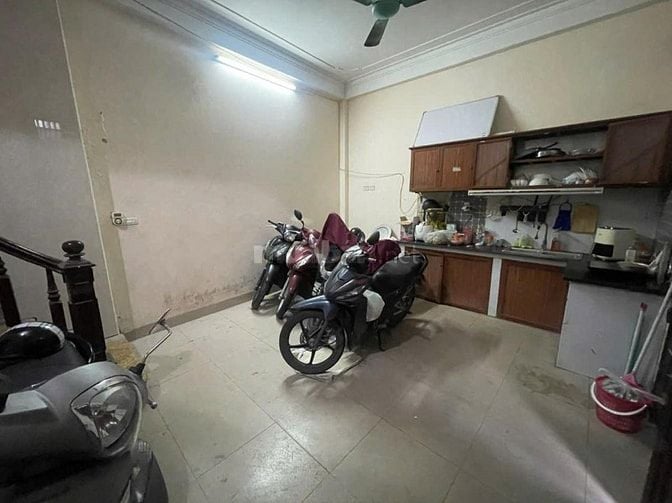 Bán nhà 5,5 tầng phố Kim Hoa, 1 nhà ra phố, mặt tiền 6m