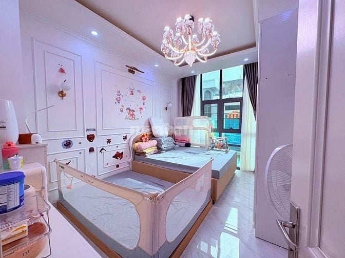 Nhà Trần Quý Q11, 70m², sổ sẵn, hẻm xe hơi 5m, giá chỉ 2,48 tỷ