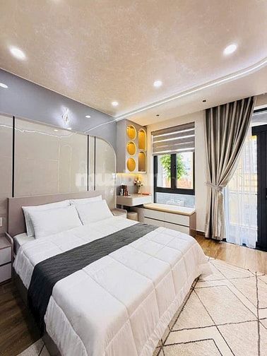 Bán gấp nhà ở đường Lê Tự Tài, phường 4, quận Phú Nhuận, giá 2 tỷ 650 
