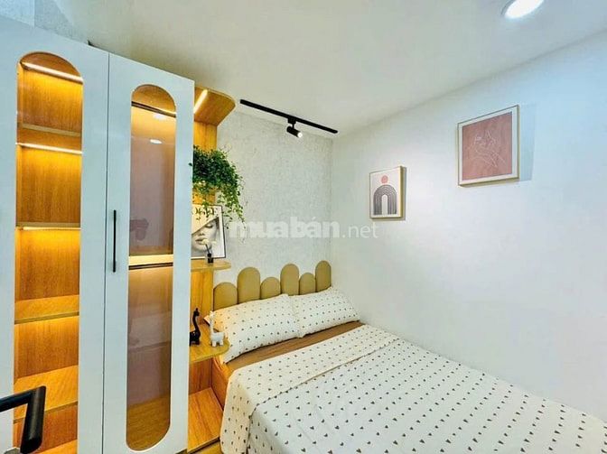 BÁN GẤP NHÀ SÁT MT CHỢ TỈNH LỘ 10_1 LẦU. GIÁ 2TỶ. ĐÃ CÓ GIẤY TỜ ĐẦY ĐỦ