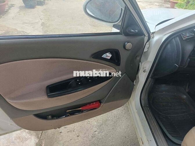 Daewoo Nubira 2003  1.6 MT - 789456 km