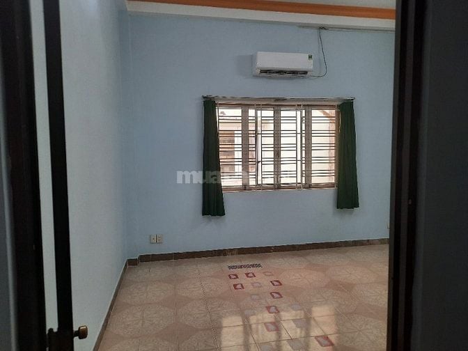 Bán hoặc cho thuê nhà mặt tiền đường 28A, P. Bình Trị Đông B