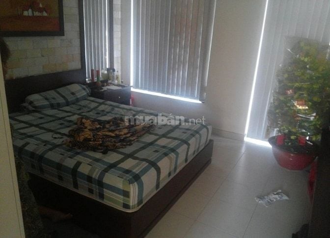 Nhà 38m² Bà Hom xây 1 trệt 2 lầu. Hẻm 6m sổ riêng. Giá chỉ 2 tỷ 150.