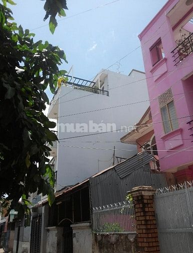 Nhà 38m² Bà Hom xây 1 trệt 2 lầu. Hẻm 6m sổ riêng. Giá chỉ 2 tỷ 150.