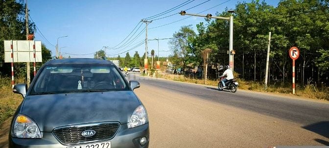 Cho thuê xe 7 chỗ tự lái thoải mái 8 tiếng 800.000 đồng.