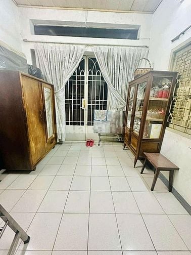 ĐƯỜNG 3/2 QUẬN 10 DT 40M2, HẺM XE HƠI CẠNH NHÀ, SỔ VUÔNG A4