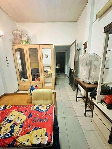 ĐƯỜNG 3/2 QUẬN 10 DT 40M2, HẺM XE HƠI CẠNH NHÀ, SỔ VUÔNG A4