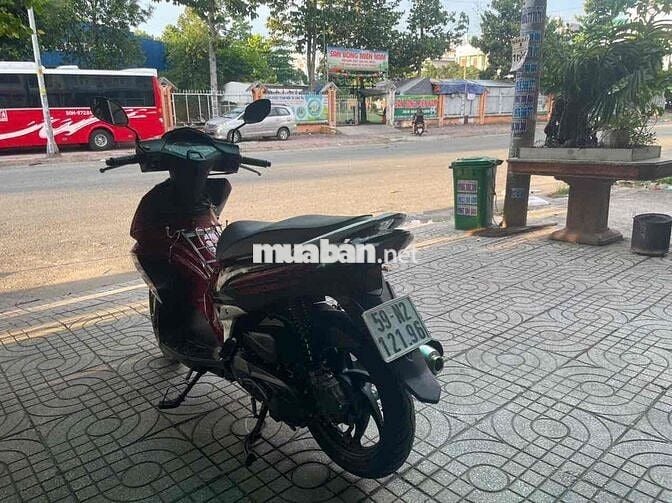 Do không có nhu cầu sử dụng cần bán xe