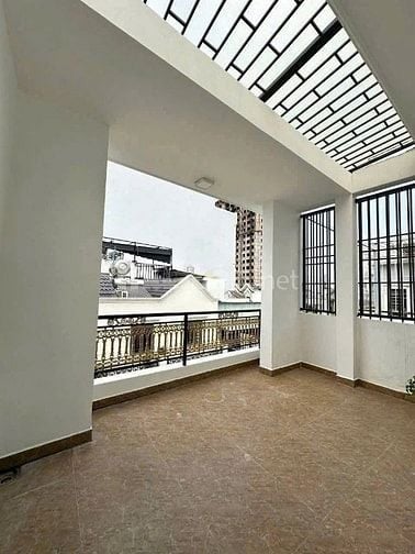 Nhà Nguyên Căn 4 lầu KDC Hoang Quốc Việt Q7 4 PN, 5 WC sạch sẽ ở ngay