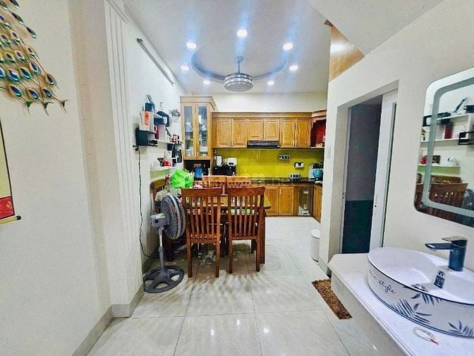 Nhà 3 lầu đẹp CAO CẤP hẻm xe hơi Quang Trung, P12, Q.Gò Vấp.