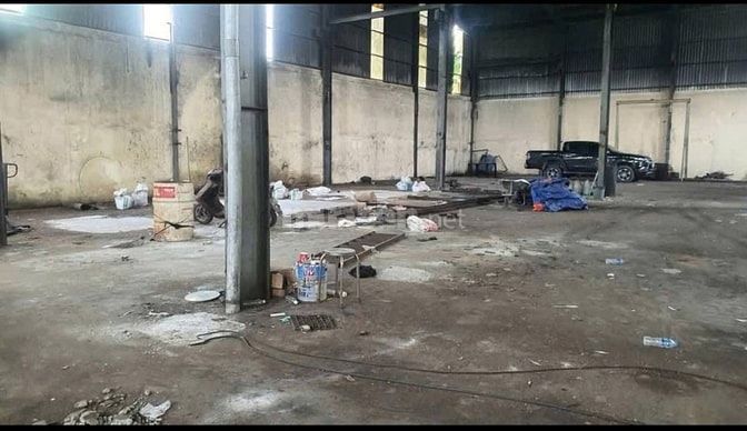 Xho thuê xưởng và vp xuân Thới thượng 23 dt 1500m 