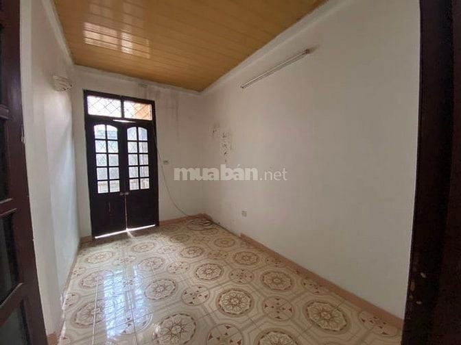 VĂN CHƯƠNG - ĐỐNG ĐA GIÁ RẺ - GẦN HỒ, TRƯỜNG, UBND - 30M Ô TÔ