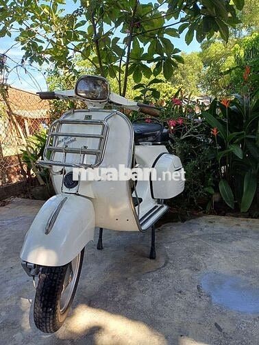 Piaggio Vespa Sprint 150 Cổ.
