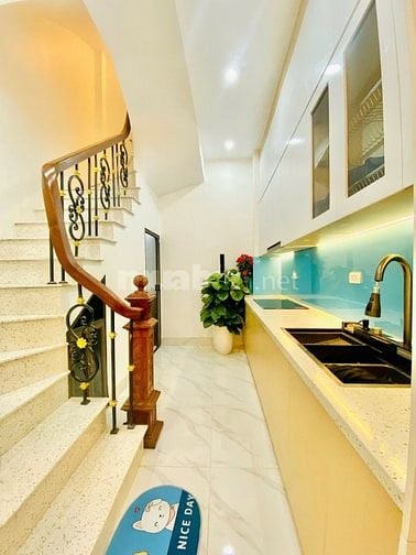 SIÊU PHẨM PHỐ TÔN ĐỨC THẮNG, NGÕ THÔNG Ô TÔ, FULL NỘI THẤT, CHỈ 7,2 TỶ