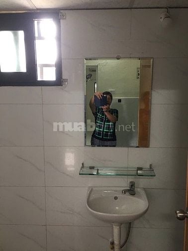 Nhà mới xây đầy đủ nội thất, p khách , ngũ , bếp và vệ sinh riêng 