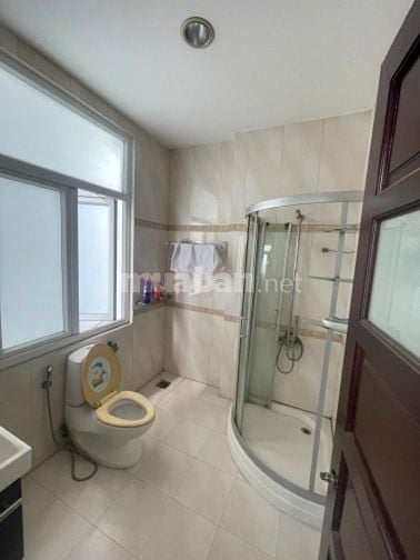 Biệt thự view công viên dt 215m2 xây 3 tấm khu Tên Lữa giá 26.8 tỷ