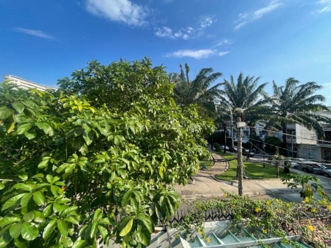 Biệt thự view công viên dt 215m2 xây 3 tấm khu Tên Lữa giá 26.8 tỷ