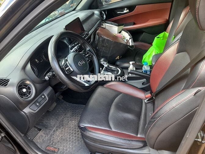 Kia Cerato 2019 2.0 AT Premium - 97000 km
