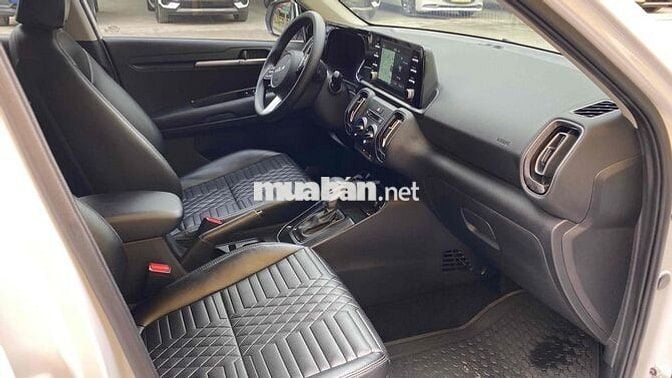 Kia Sonet 2024 chạy lướt 11.000 km Xe Chuẩn Đẹp