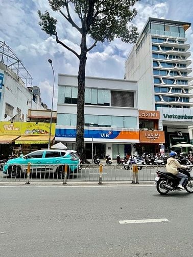 Giảm 5 Tỷ! Bán gấp MT Nguyễn Tri Phương, Q. 10 - 212m2 (12 x 18) 