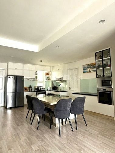 Chủ cần tiền bán căn hộ Samland Airport, Gò Vấp, DT: 75m2 2PN 2WC giá: