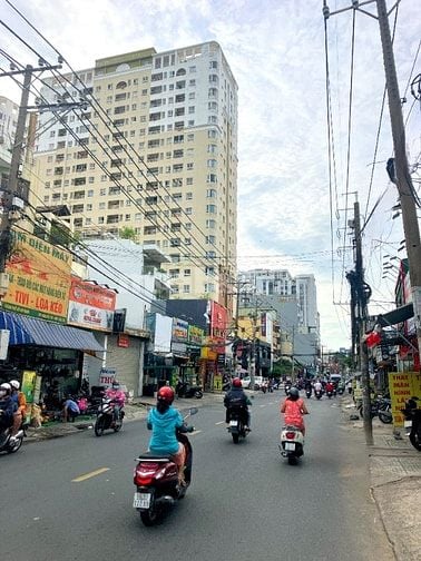🌷 🌷 🌷 BÁN NHÀ MẶT TIỀN : 639 ÂU CƠ - P. HÒA THẠNH - Q. TÂN PHÚ -HCM