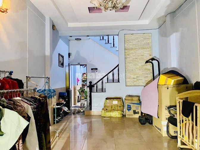 NHÀ 4 TẦNG 260M2 (11.3X24.5)25 PN CHDV DÒNG TIỀN 60tr/th HXE HƠI TRÁNH