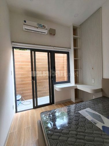Bán nhà trệt 2 lầu , hướng Đông Nam , Đường 100A Cầu Xây 