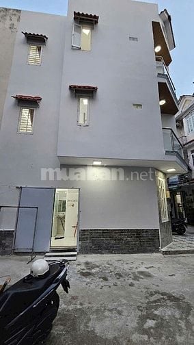 🏠 BÁN NHÀ GIÁ RẺ NHÀ BÈ – GÓC 2 MẶT TIỀN – NGAY HUỲNH TẤN PHÁT 🏠