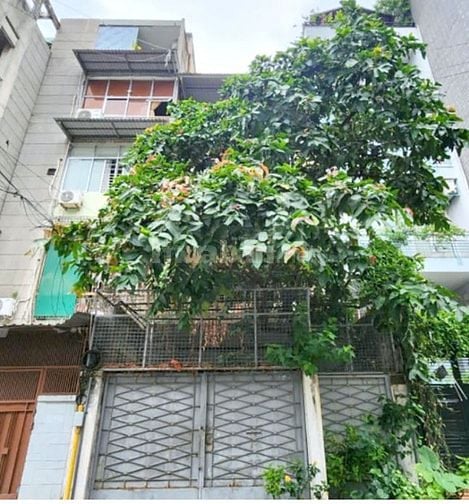 Bán nhà Hai Bà Trưng, Q. 3, HCM, 106m2 đất, ngang 5m, 4 tầng