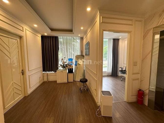 Nhà Đẹp Mặt Phố KD Nguyễn Chí Thanh 83/90m, 8 tầng, mt 9.4m, giá 56 tỷ