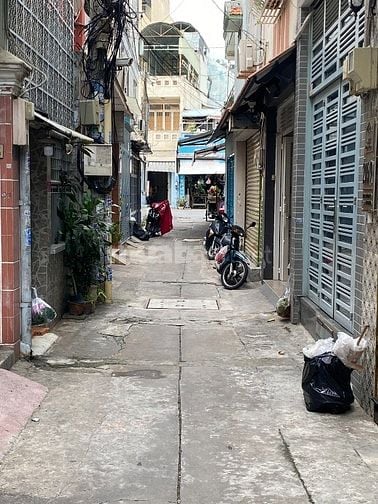 BÁN NHÀ 205/12 ĐƯỜNG THÍCH QUẢNG ĐỨC, Q. PHÚ NHUẬN 