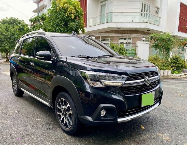 Xe 7 chổ Suzuki XL7 2021 đăng ký 2022 nhập khẩu, số tự động